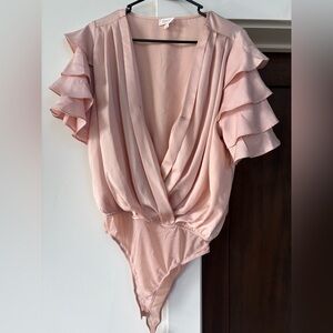 Oddy Large Women’s Ruffled Bodysuit